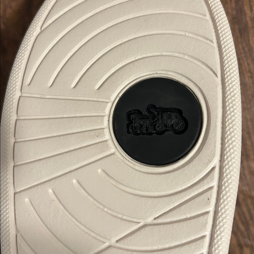 Coach Black and White Womens sneakers - Picture 5 of 8